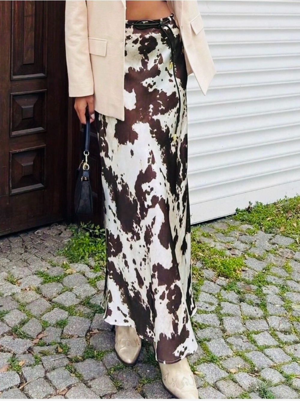 Rachel Zoe Brown Print Skirt with leather tie Size Medium. LIKE NEW